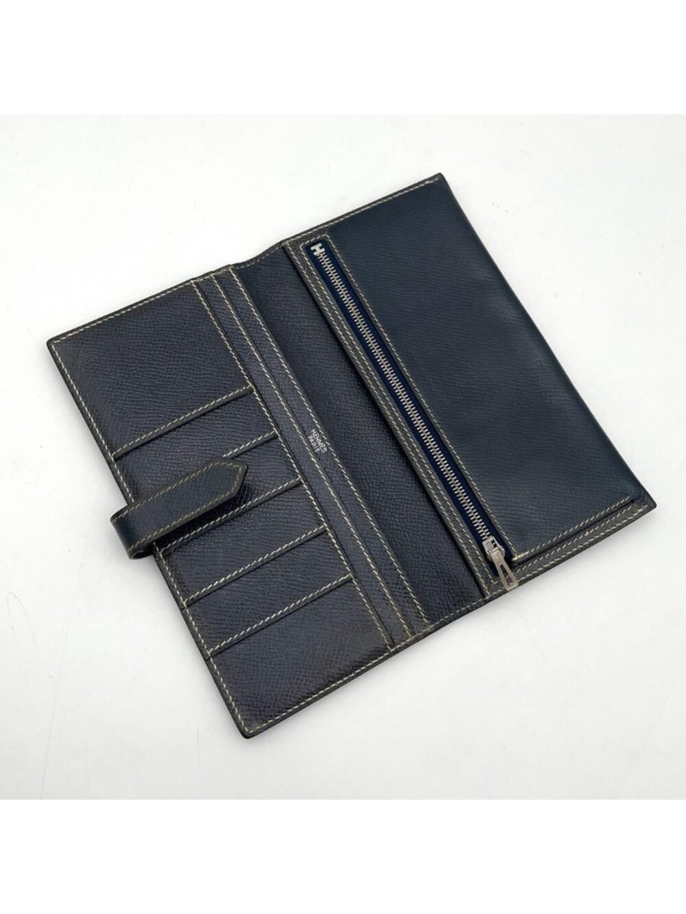 ★SOLD★ Hermes Bearn Classic Bifold Wallet Courchevel Navy - Picture 3 of 11